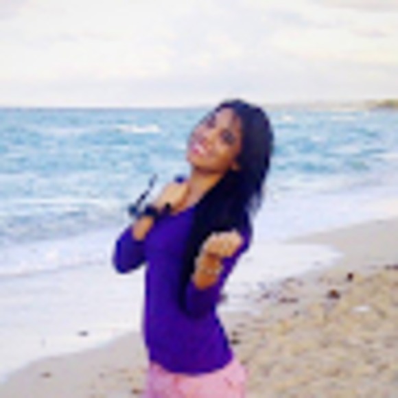 Meet your Posher, Michelle - Picture 1 of 1